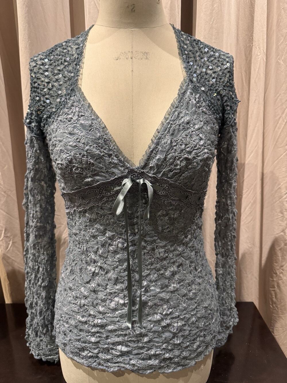 Ann Ferriday VTG. Sweetheart Empire Pucker Lace W/ Sequins M